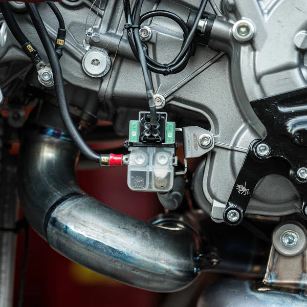 Soporte para relé de arranque / relé de motor WorldSSP Feel Racing Ducati Panigale V2 955 (20-24) FR.829.171 