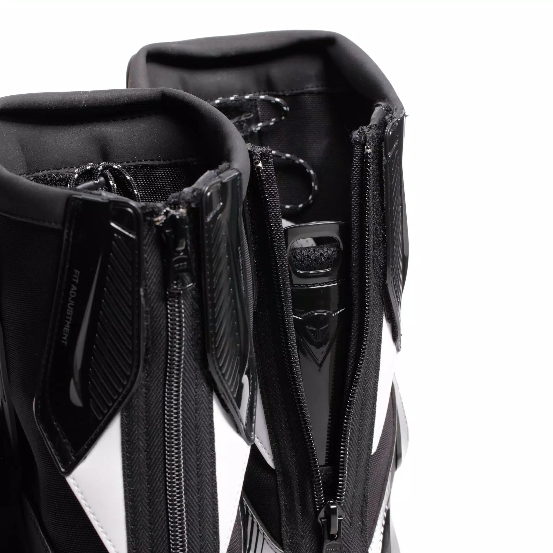 Botas de moto Dainese Torque 4 Air Racing y de calle verano | Hombre | Negro/Blanco/Rojo | 2017900086N3200 