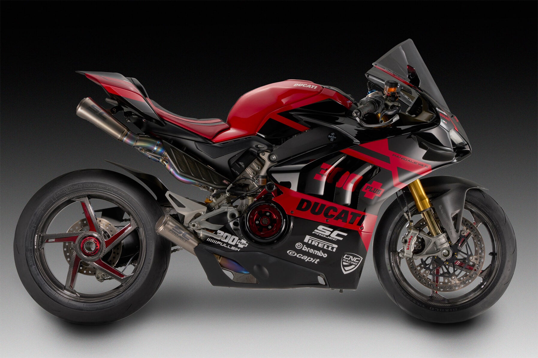 BST STAR TEK Llanta trasera de carbono Ducati Panigale V4/S (2025) 