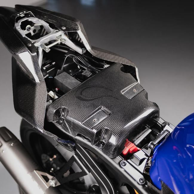 Höckerstütze Carbon Carbonin Yamaha R9 (24-26) CY20310