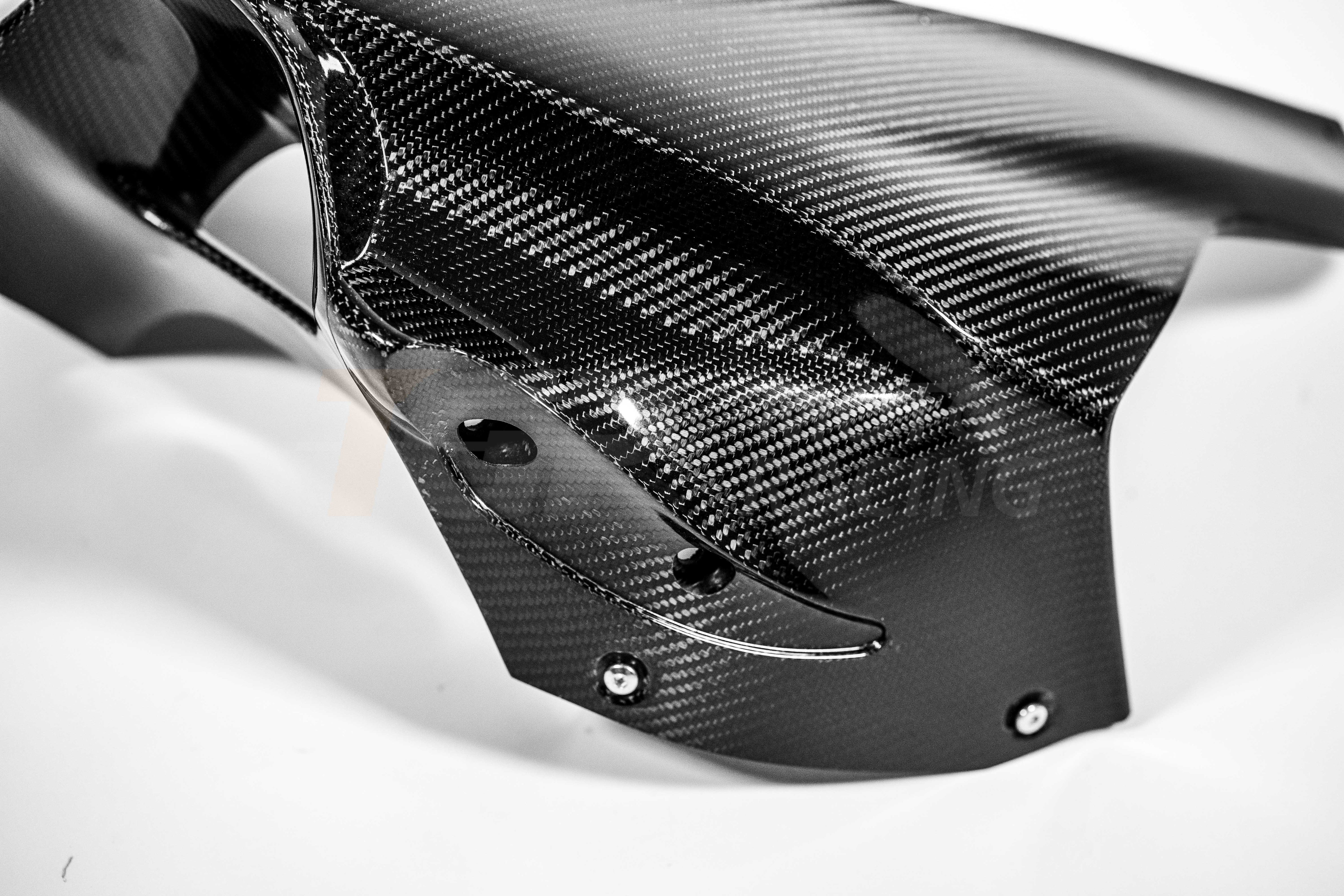 Carenado delantero 200 g de carbono AP Carbon Line para Ducati Panigale V4 R (2026) 