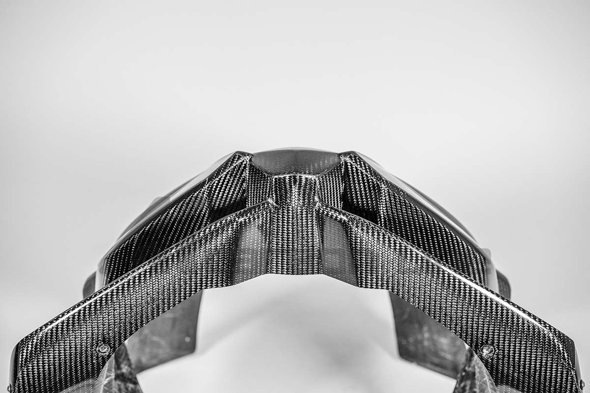 Carcasa delantera 200g AP Carbon Line Aprilia RSV4/RR/1100 Factory (21-25) 