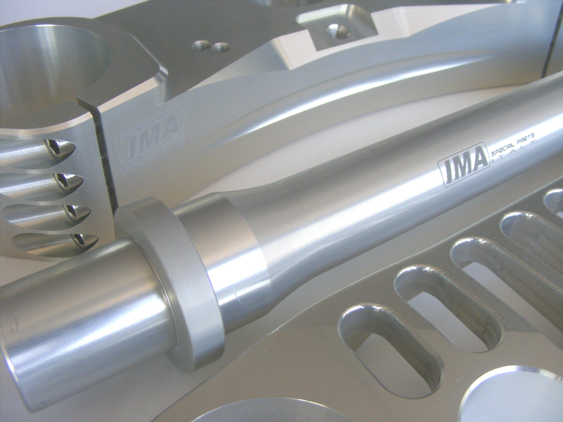 Ima Special Parts Racing puente de horquilla con offset ajustable Ducati Panigale V4/S (2025) 