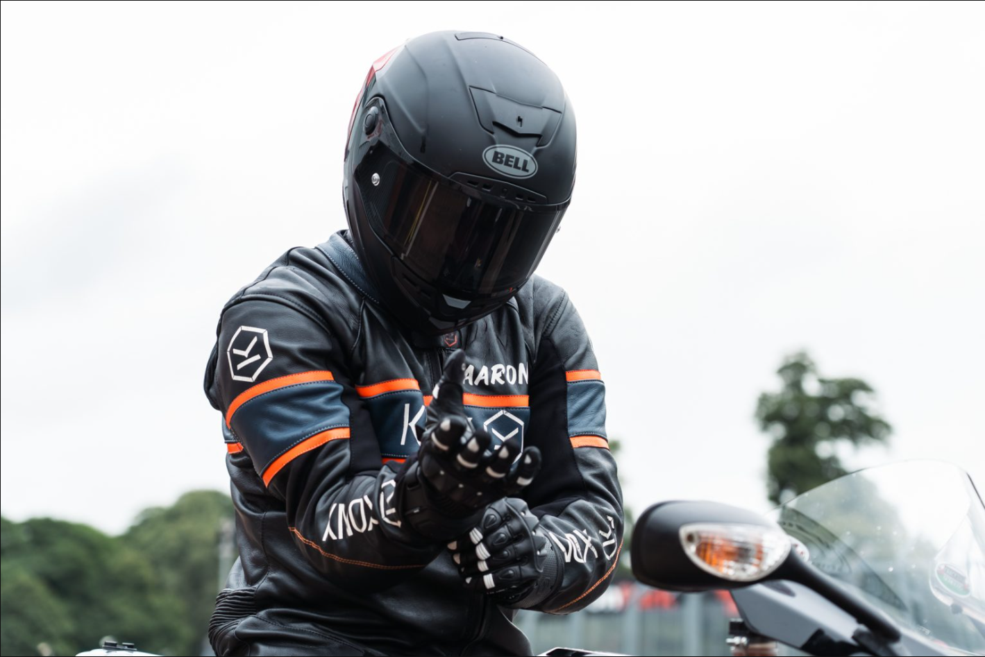 Guantes de cuero deportivos Knox Oulton MK2 | Hombre | Negro/Blanco | 1011352160050 