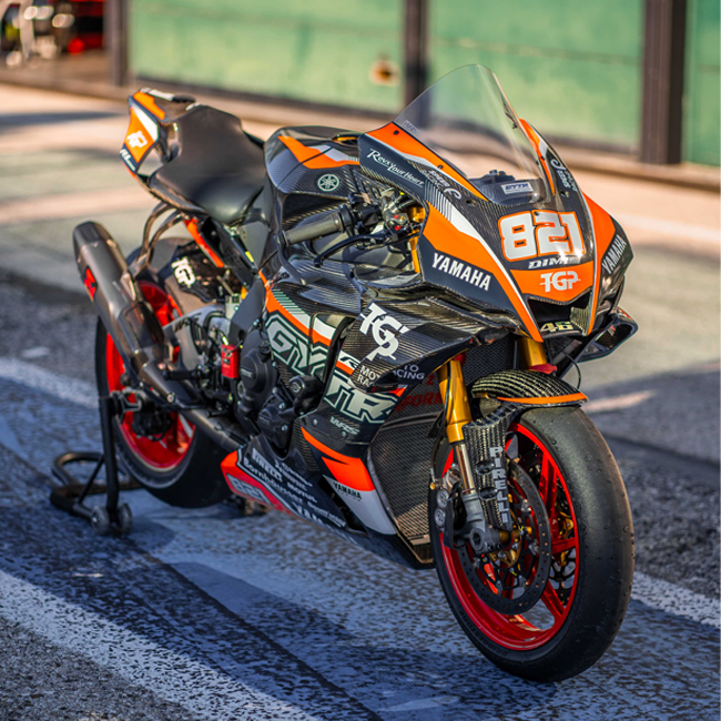 Juego completo de carenados 200g AP Carbon Line Yamaha YZF-R1/M RN65 (20-25) 