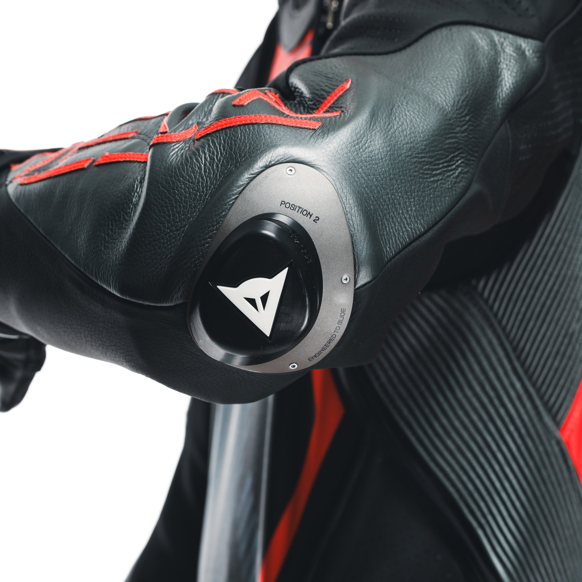 Dainese Audax D-ZIP traje de cuero de una pieza – Mono de carrera perforado | Hombres | Negro/Rojo 