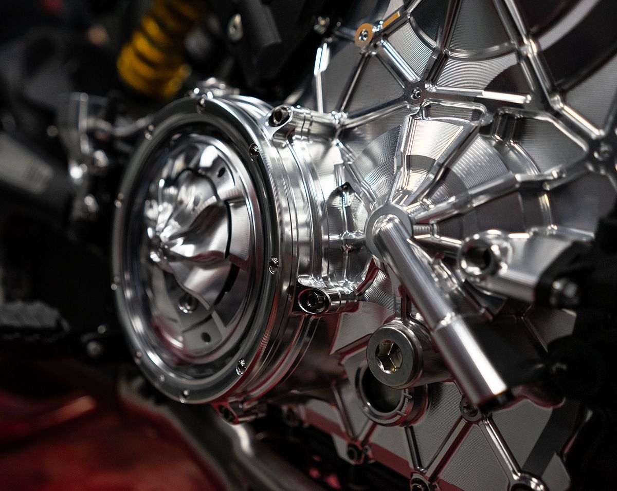 Carcasa de motor de aluminio derecha con tornillos de titanio Motocorse Ducati Panigale V4/S/R (18-24) 