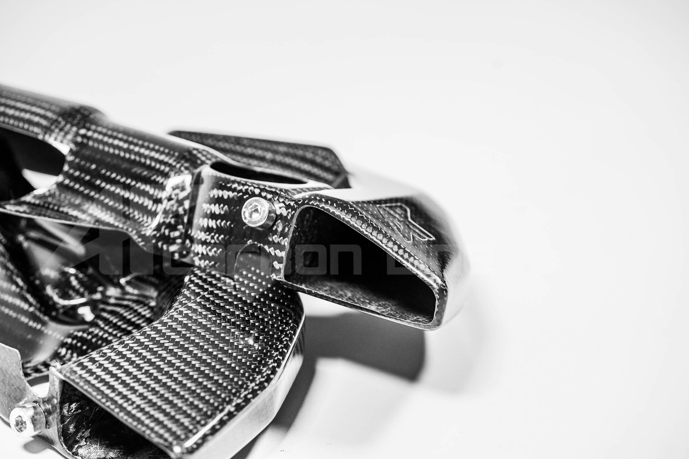 Enfriamiento de pinzas de freno 200g AP Carbon Line Yamaha YZF-R1 RN65 (20-25) 