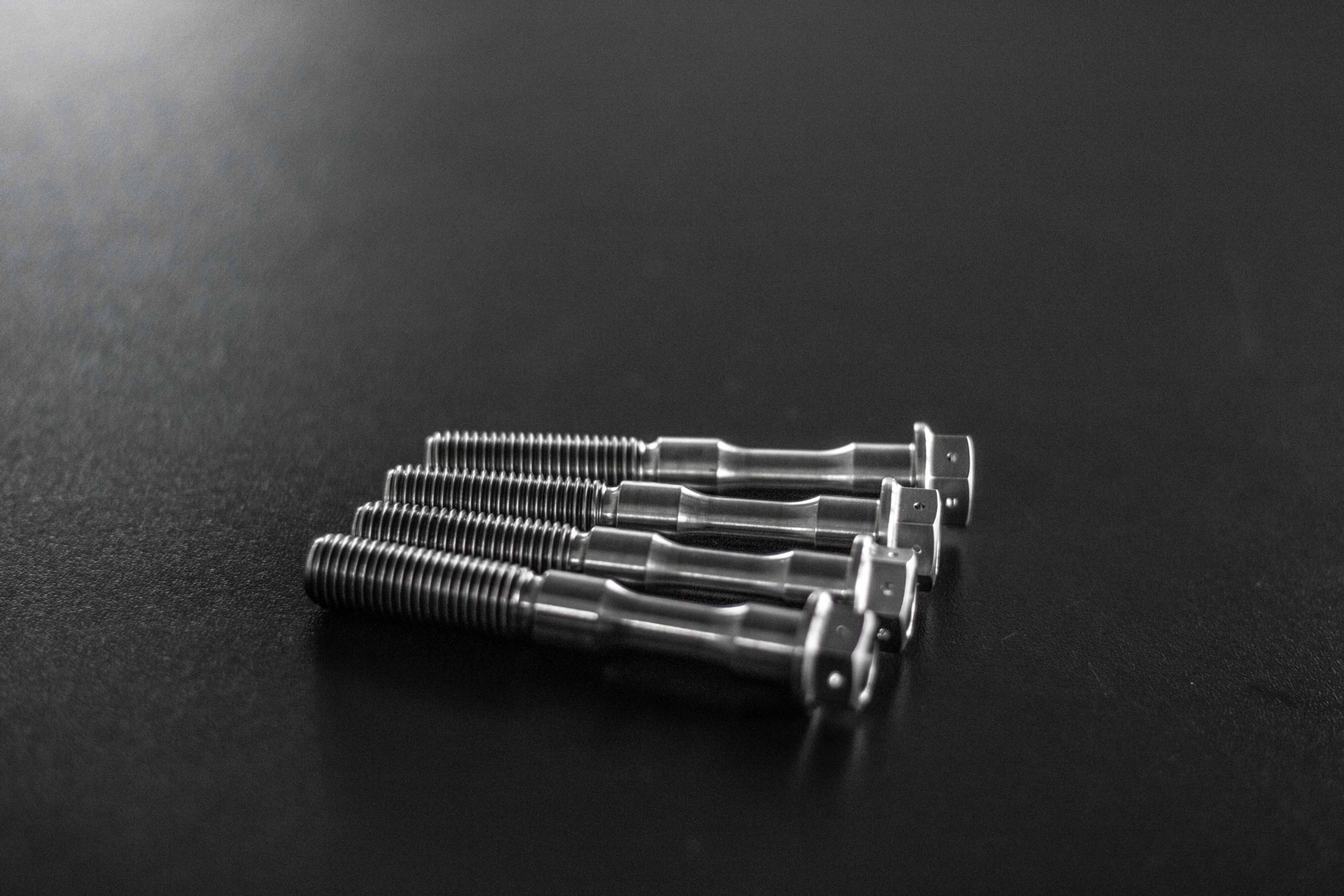 Kit de tornillos de titanio para pinzas de freno Ducati Panigale 899 (13-16) TGP 