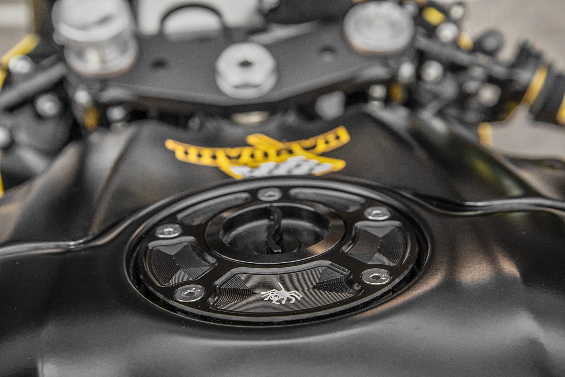 Tapa de tanque con cierre rápido Spider Racing Ducati Panigale V4/S (2025) 