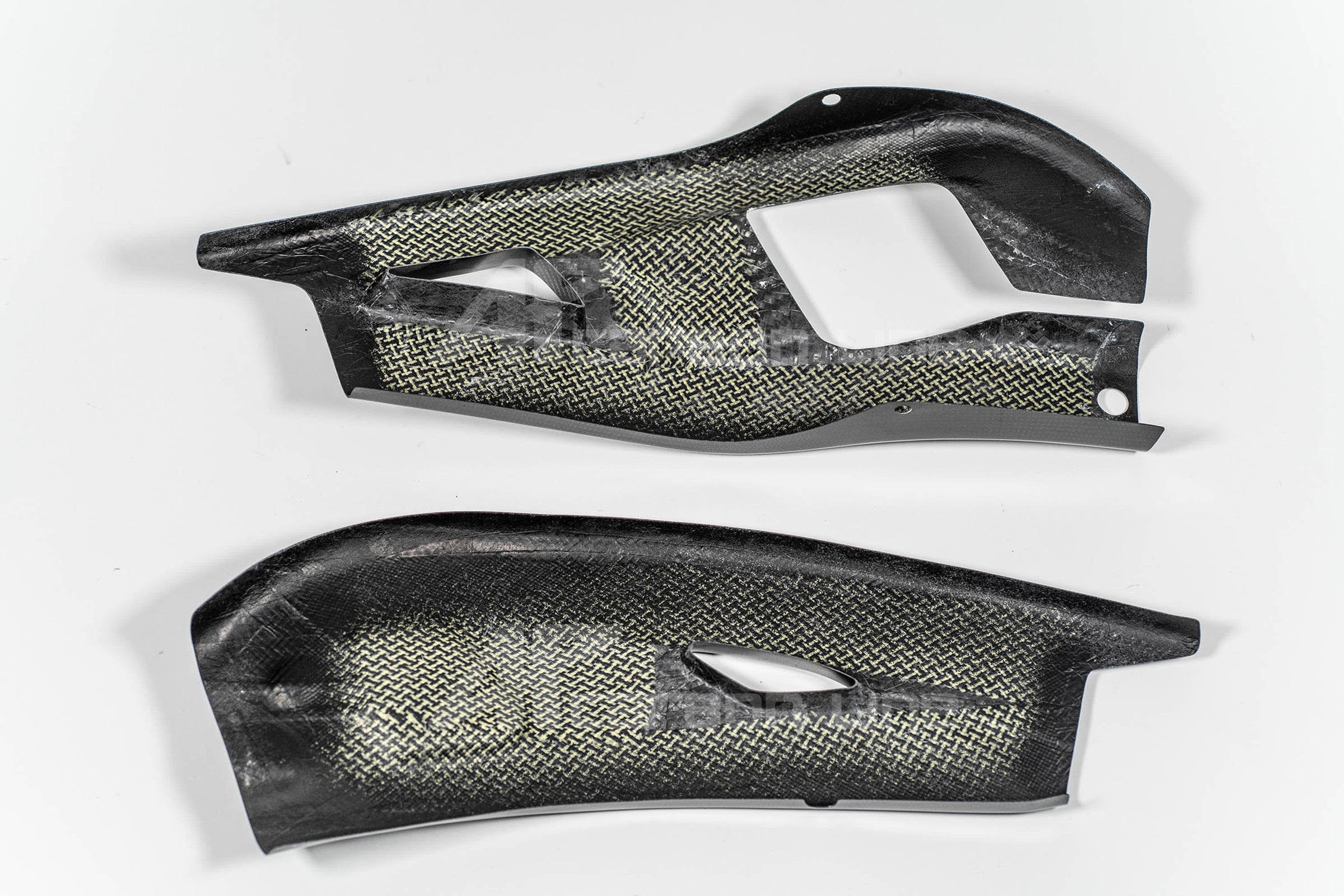 Cubiertas de basculante 200g AP Carbon Line Honda CBR 1000 RR-R SC82 (20-25) 