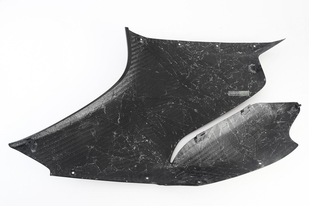 Panel lateral izquierdo de carbono Fullsix Ducati Panigale 1199/R/S (12-17) 