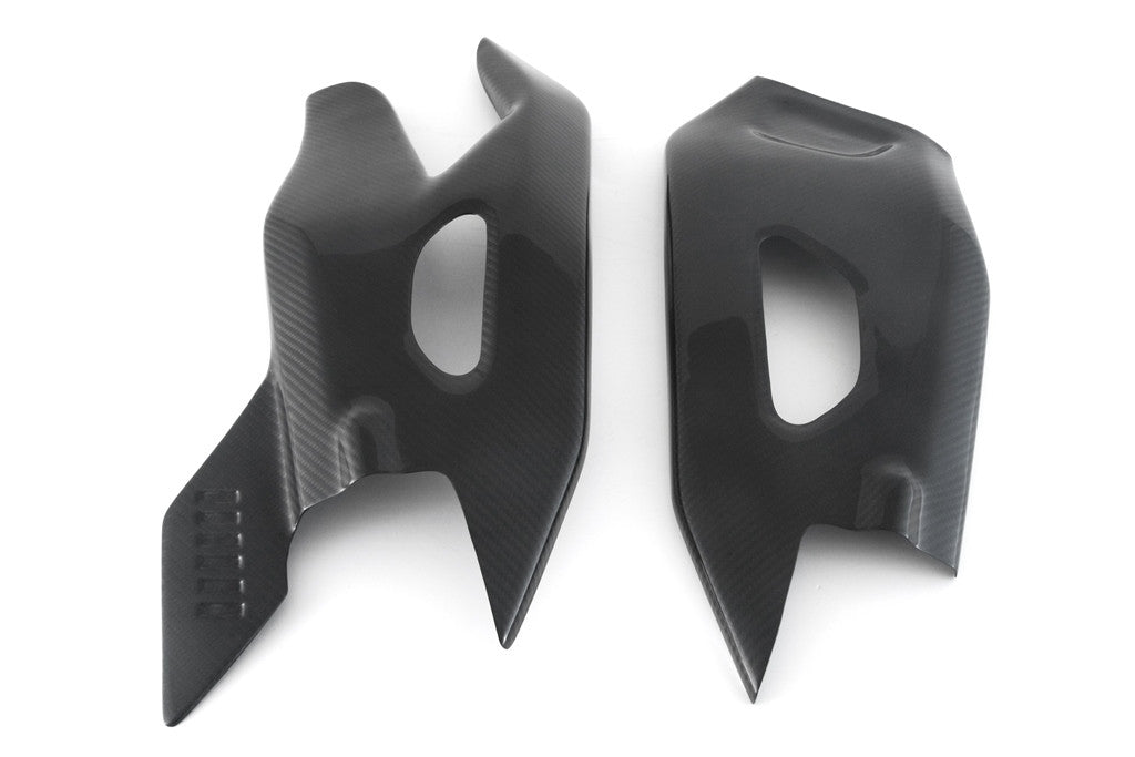 Cubiertas de basculante de carbono Fullsix Yamaha YZF-R1/M RN32, RN49 y RN65 (15-25) 