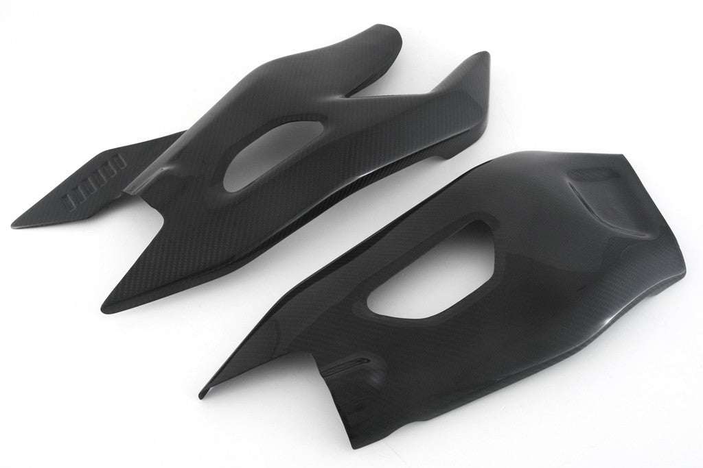 Cubiertas de basculante de carbono Fullsix Yamaha YZF-R1/M RN32, RN49 y RN65 (15-25) 
